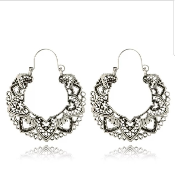 Effie Ornate hoop style earrings - Picture 3 of 4